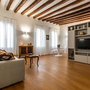 Ca' Delle Acque Deluxe R&r Apartment
